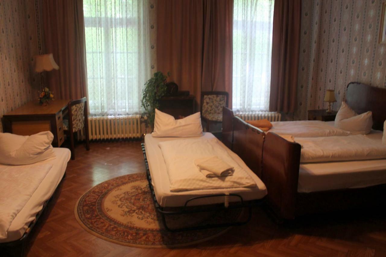 Kro Gaestehaus Der Polizei 3*
