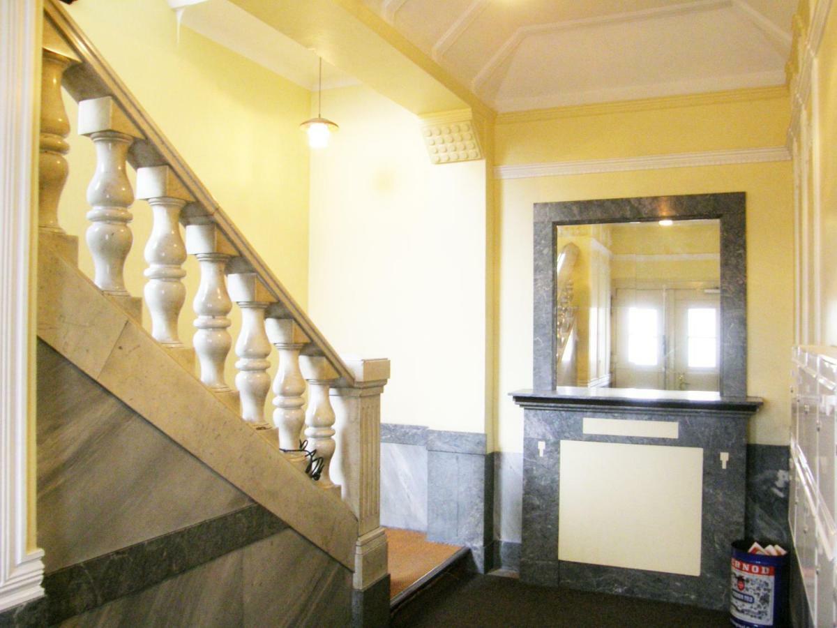 Elegante Altbauwohnung Apartment Berlin