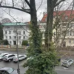 COSY PANKOW HOMES - Studios mit Netflix