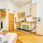 Cozy Designer Apartment In Friedrichshain