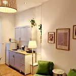 Stylish & Cosy Apartment In Berlin, Wifi