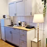 Stylish & Cosy Apartment In Berlin, Wifi
