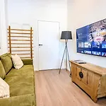 Cozy Lofts Next To Berliner Wall