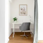 Global Living - Design Apartment I Central I Beamer I Kitchen I Terrace I Berlin