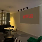 Nook Stay Am Checkpoint Charlie