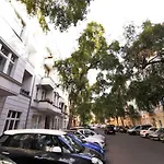 Lovely-Flats \