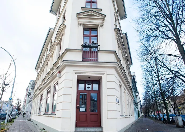 Alt-Berliner Eckkneipe - \