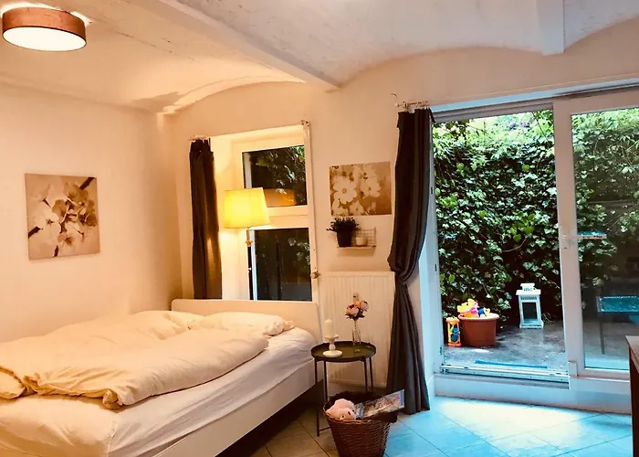 City Hideaway With Terrace