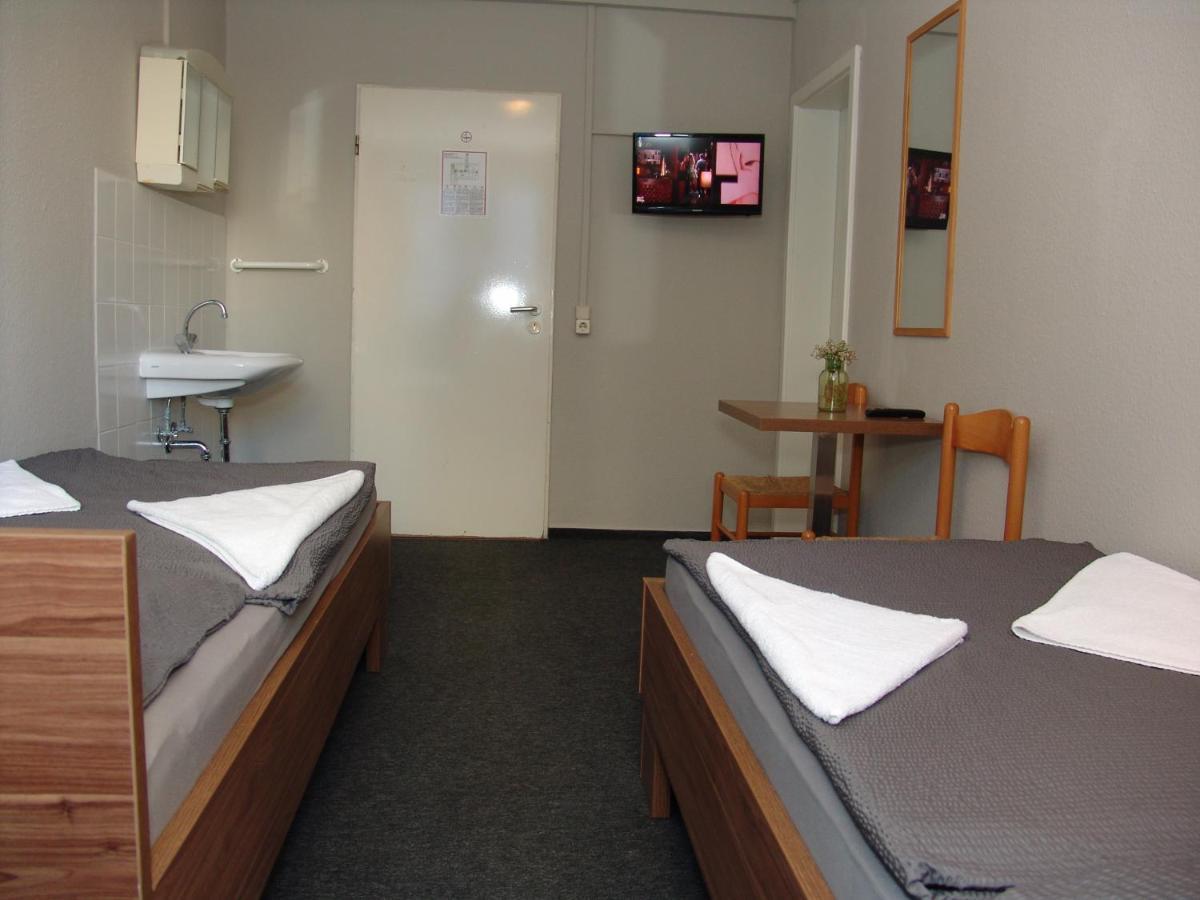 Hotell Ansbach Am Kadewe