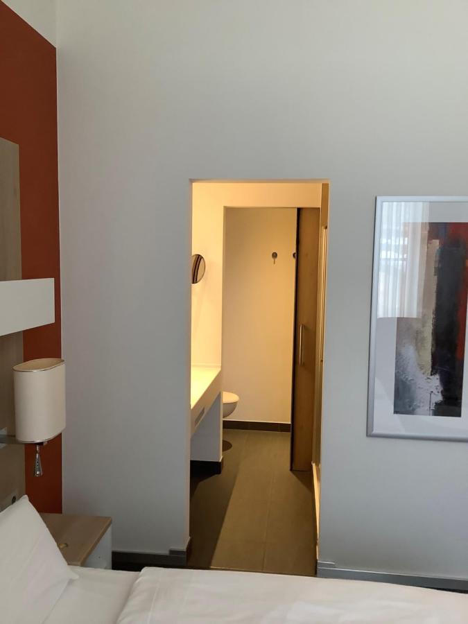 Gaestehaus Am Ukb Hotell 3*