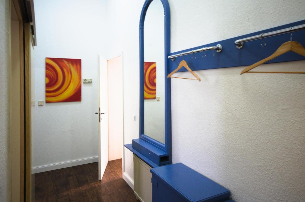 Apartment Altbauwohnung Mit 3 Bädern