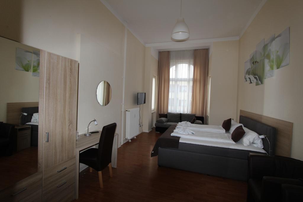 Elegia Am Kurfürstendamm Hotel 2*