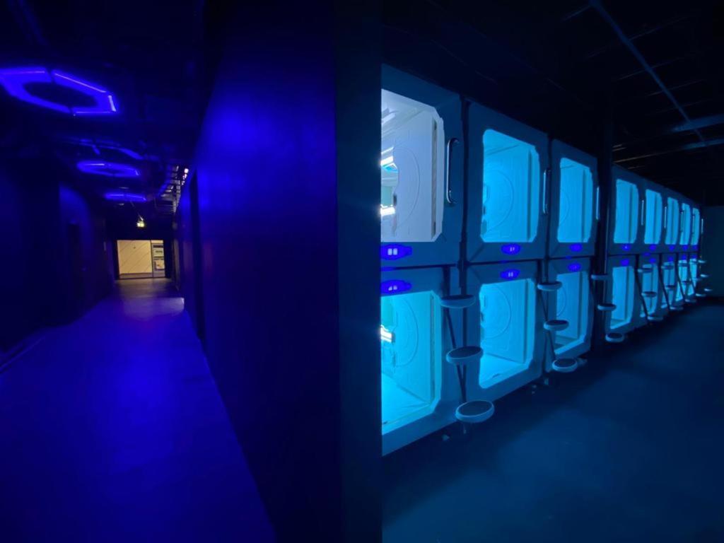 Hostel Space Night Capsule Berlin