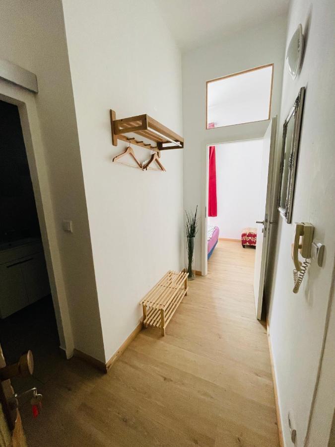 Nice City Apartment Lägenhet