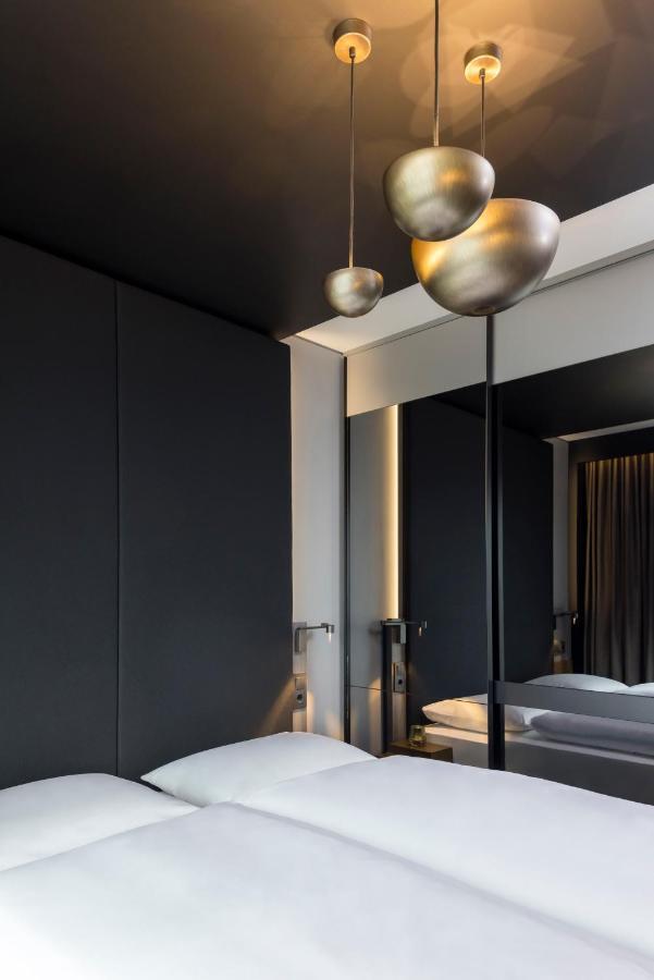 Amano East Side Hotell 3*