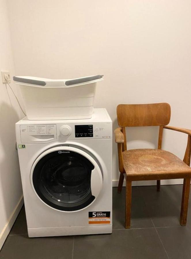 Tesla / Gruenheide Wohnung Hochwertig Moebliert Lägenhet *