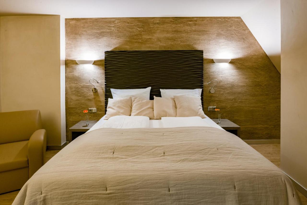 Artim Hotell