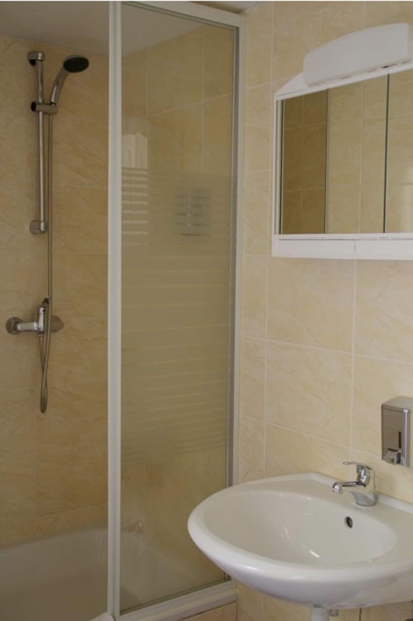 Am Kurfuerstendamm Hotell 3*