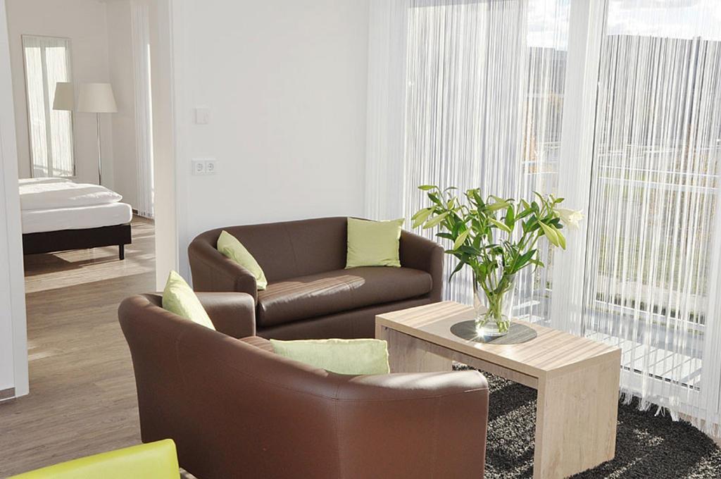 Adapt - Adlershof Lägenhetshotell 4*