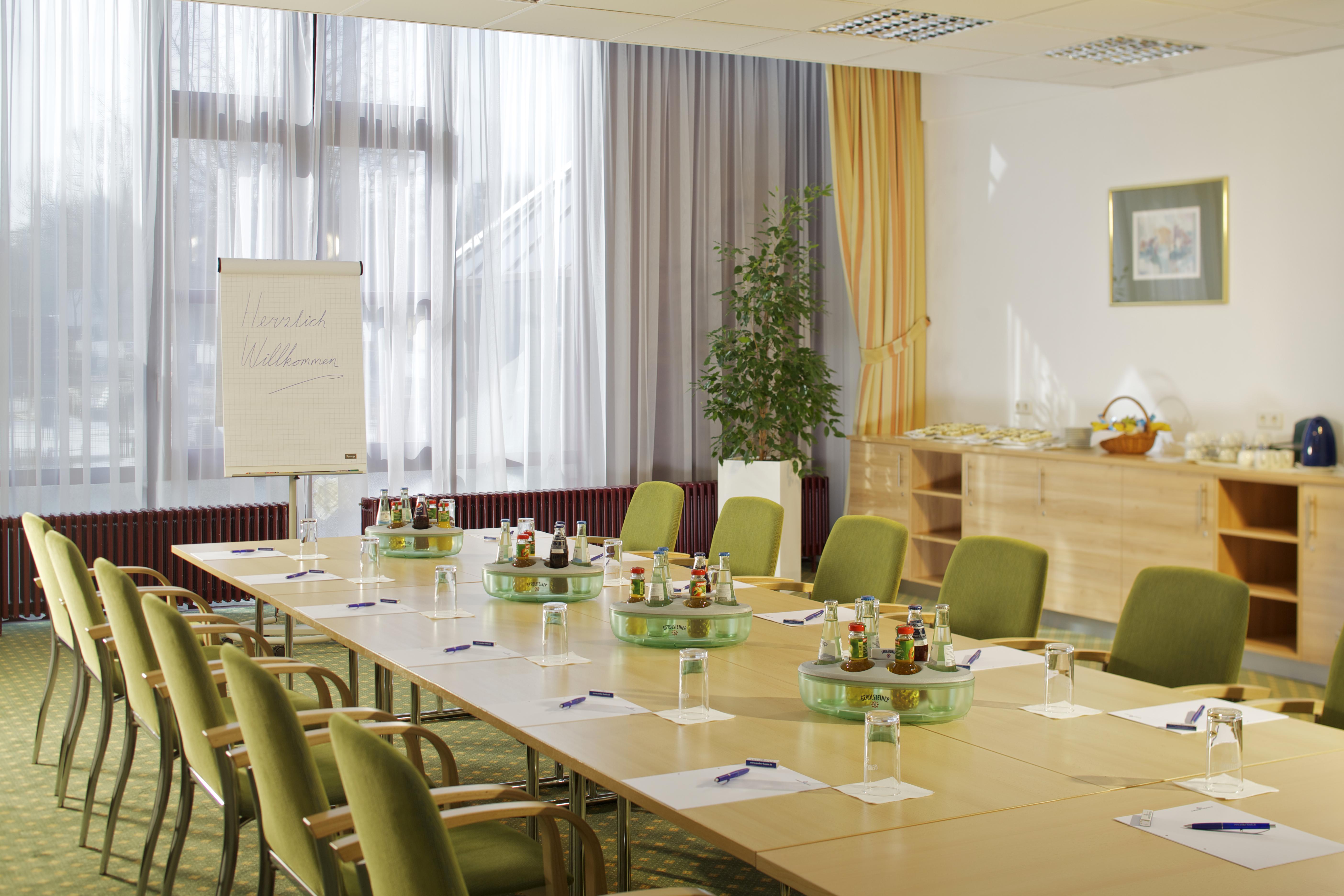 Amber Econtel Berlin-charlottenburg 3*
