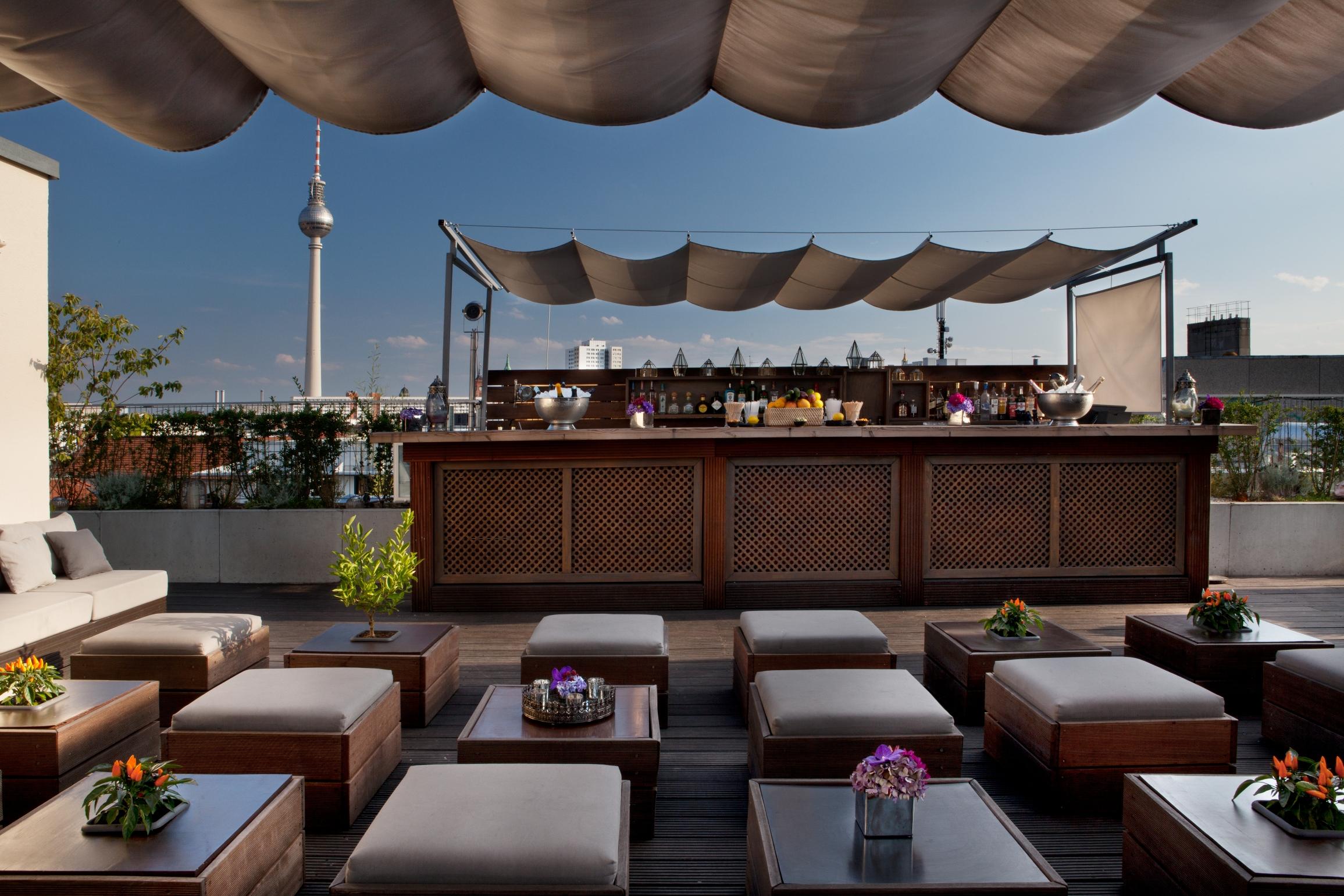 Hotell Amano & 3*