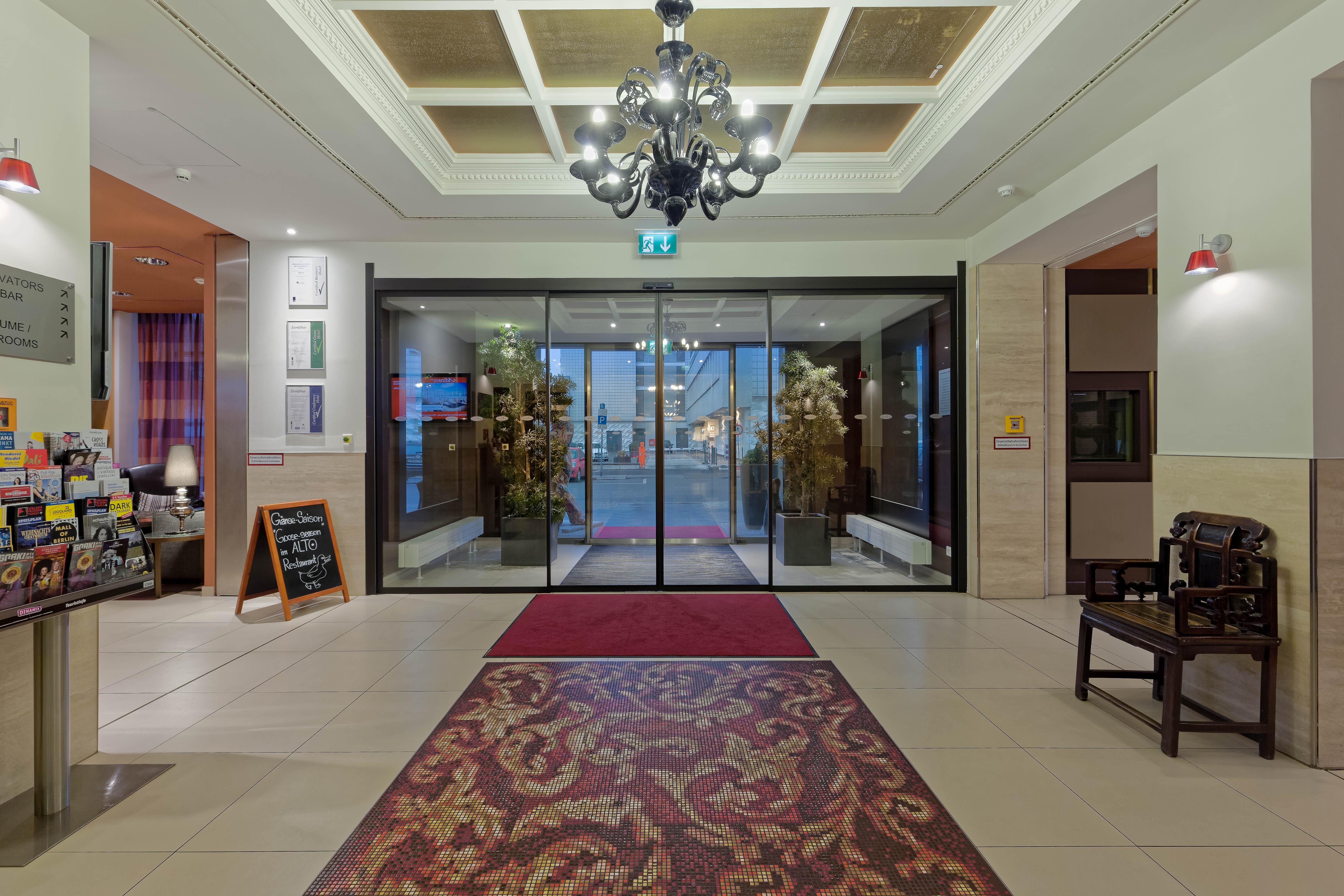 Adina Checkpoint Charlie Lejlighedshotel