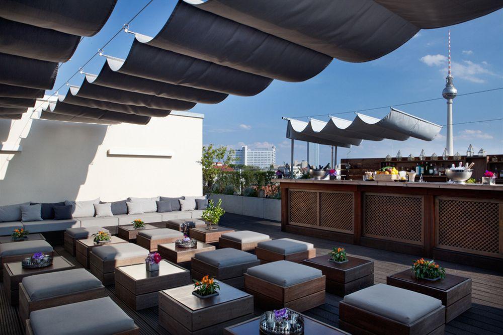 Amano & Hotell 3*