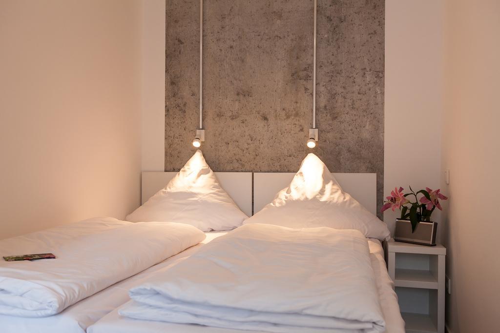 Near Brandenburg Gate - Rooms&apartments *