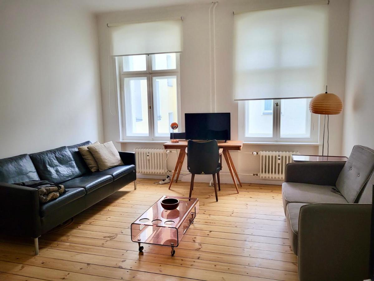 Apartment Studio Wedding *
