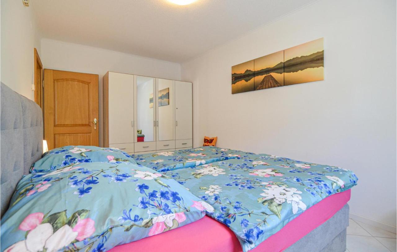 Apartment Amazing In Berlin-bohnsdorf With 1 Bedrooms, Sauna&wifi *