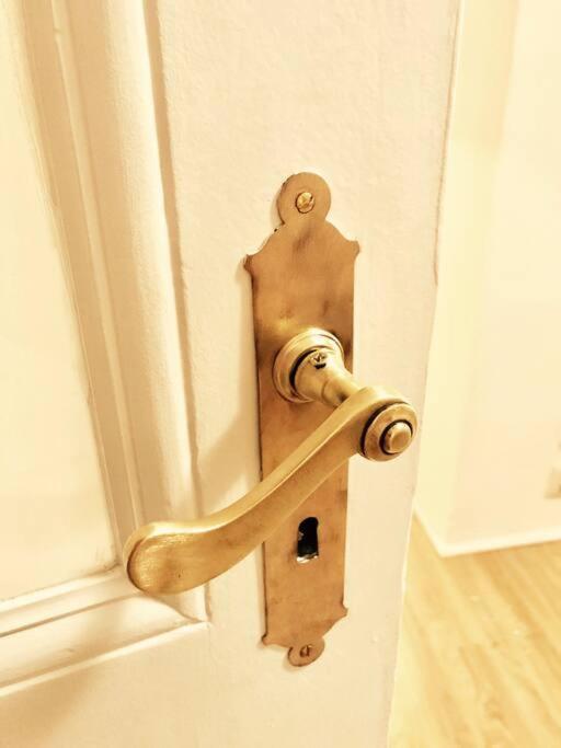 Ground Floor In In Charlottenburg Garden View Lejlighed *