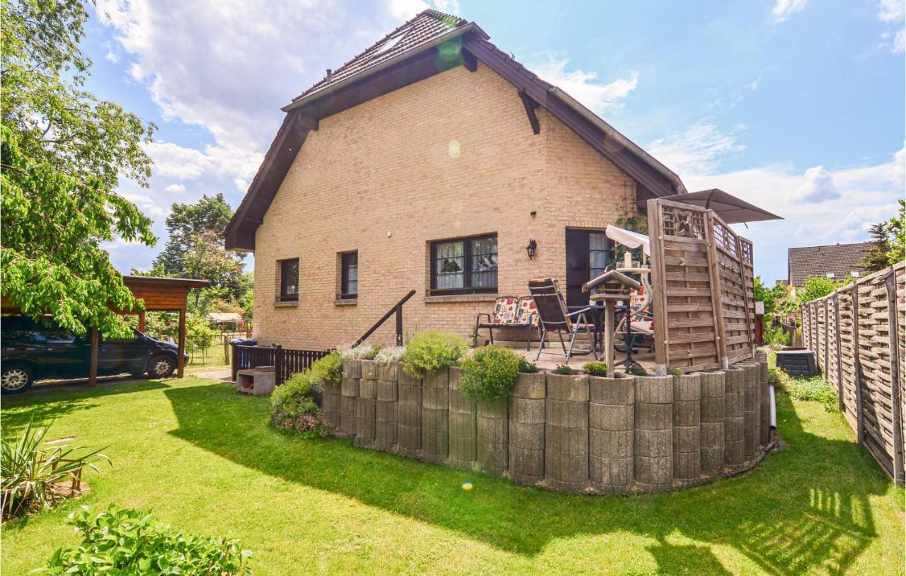 Amazing In Berlin-bohnsdorf With 1 Bedrooms, Sauna&wifi Apartment Berlin