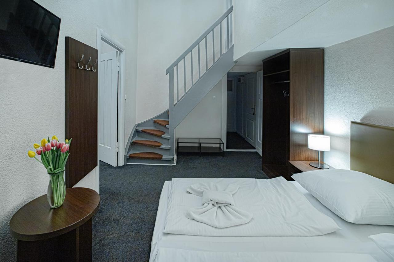 Hotel Bellevue Am Kurfürstendamm 3*