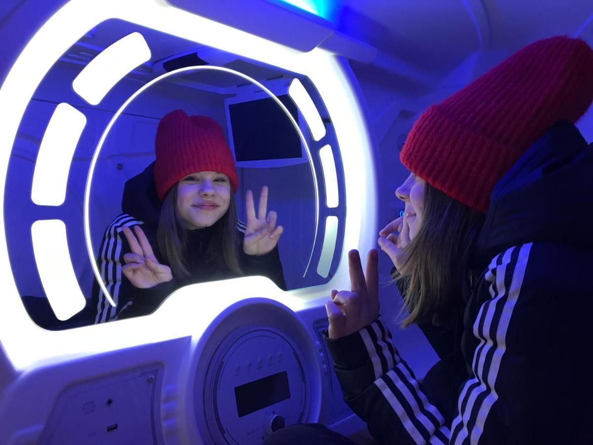 Space Night Capsule * Berlin