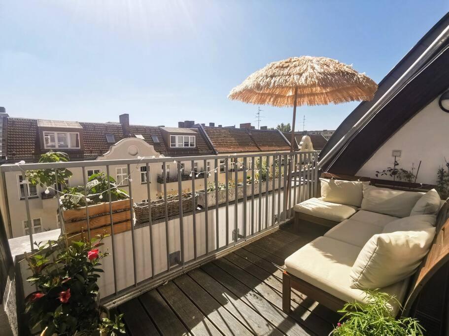 Lejlighed Penthouse + 2 Balconies & Terrace *