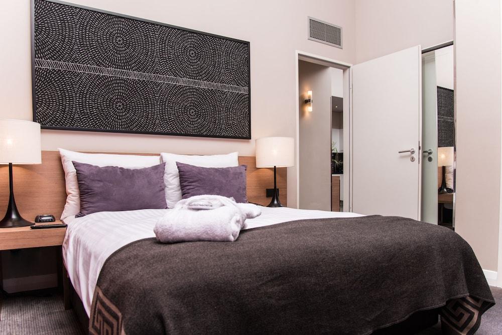Adina Checkpoint Charlie Lejlighedshotel 4*