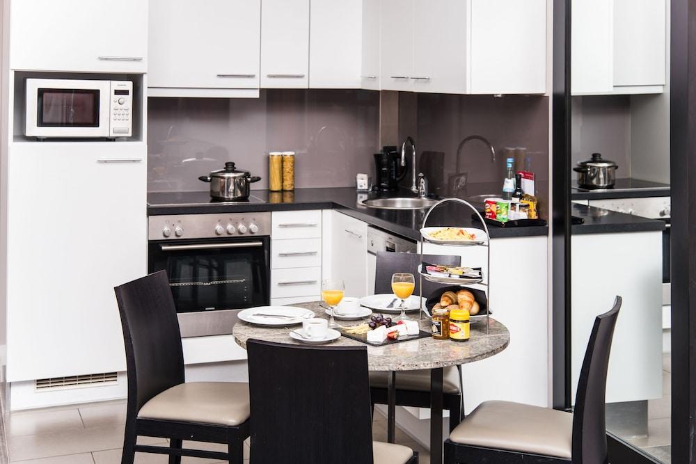 Adina Checkpoint Charlie Lejlighedshotel 4*