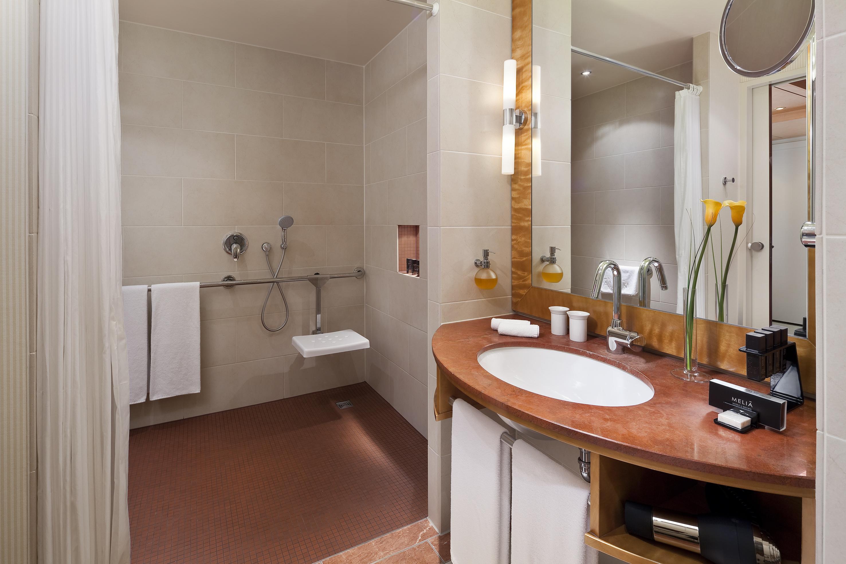Melia Hotel 4*