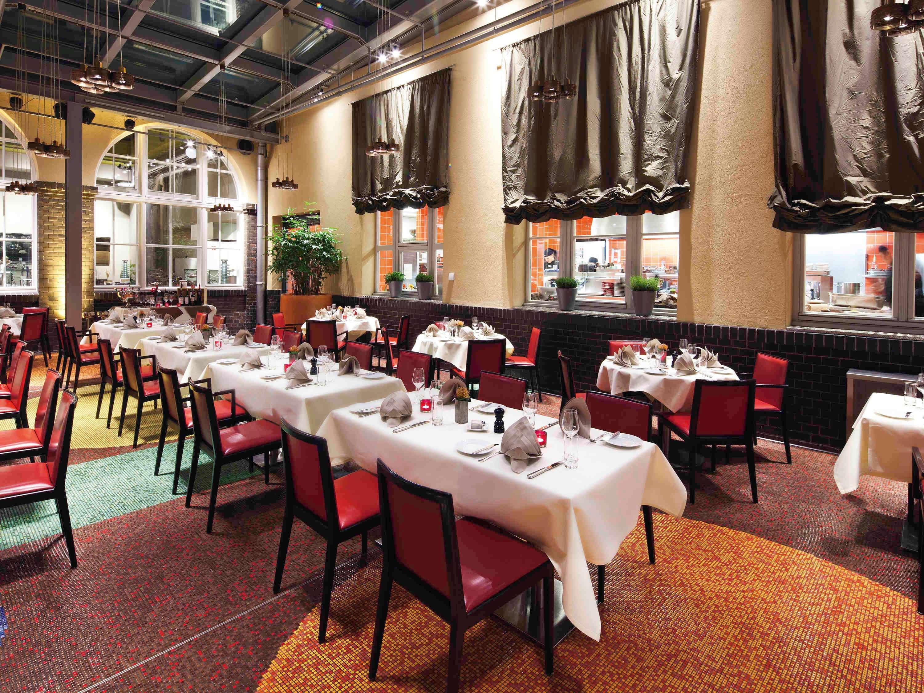 Mövenpick Am Potsdamer Platz Hotel 4*