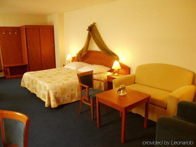 Artim Hotell