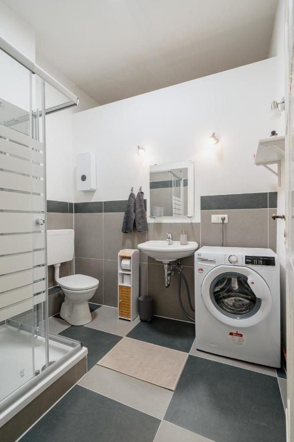 Cozy In Schoneberg - Perfect & Quiet Location Apartment
