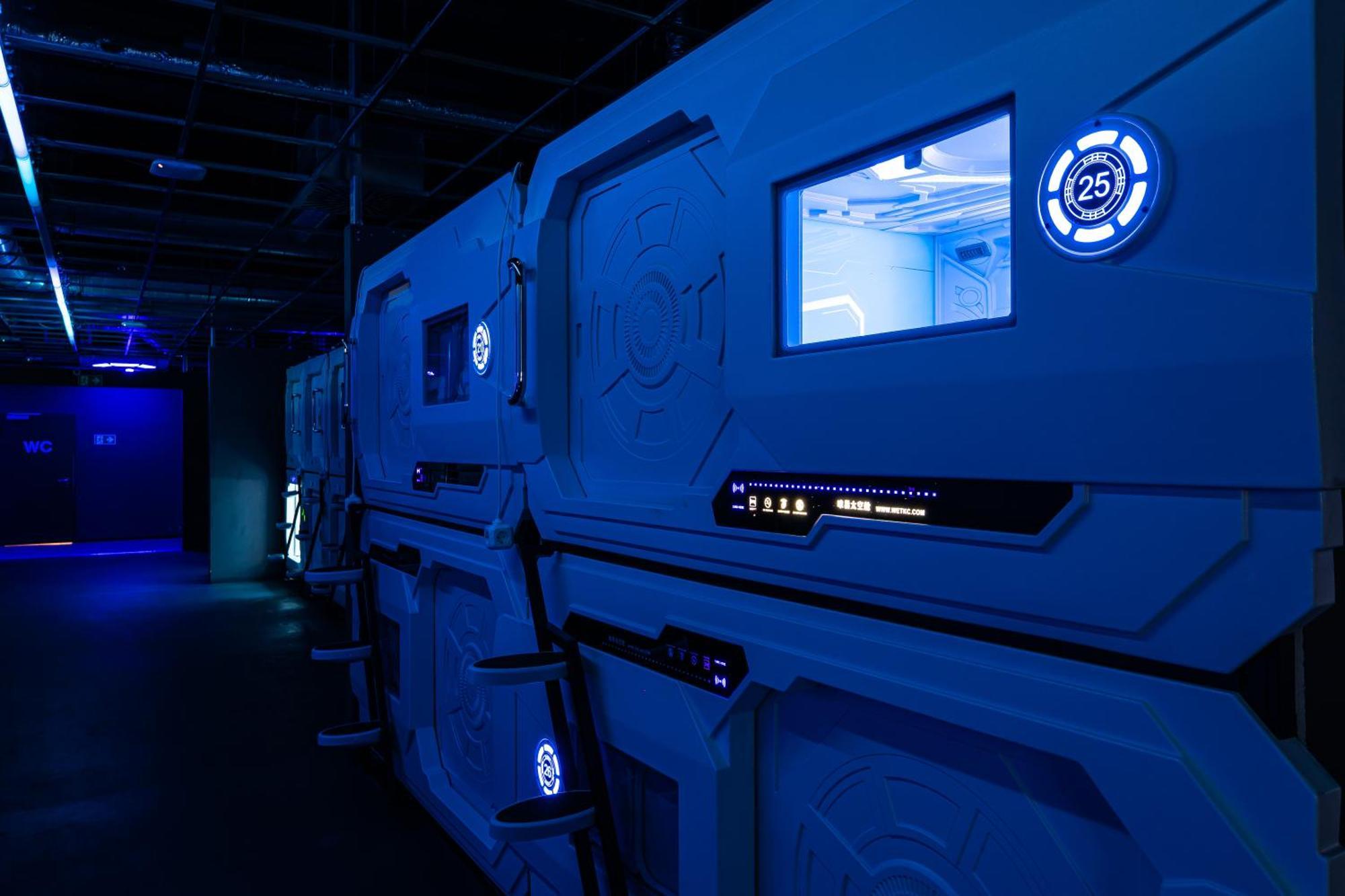 Hostel Space Night Capsule *