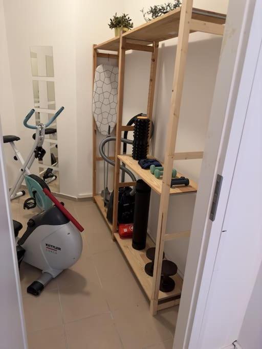 Loft With Gym - Kitchen / Wifi / Free Parking Berlin