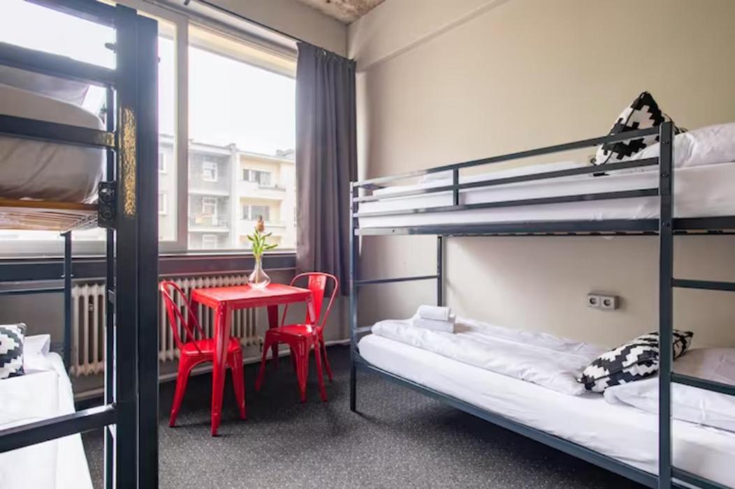 Wallyard Concept Hostel *