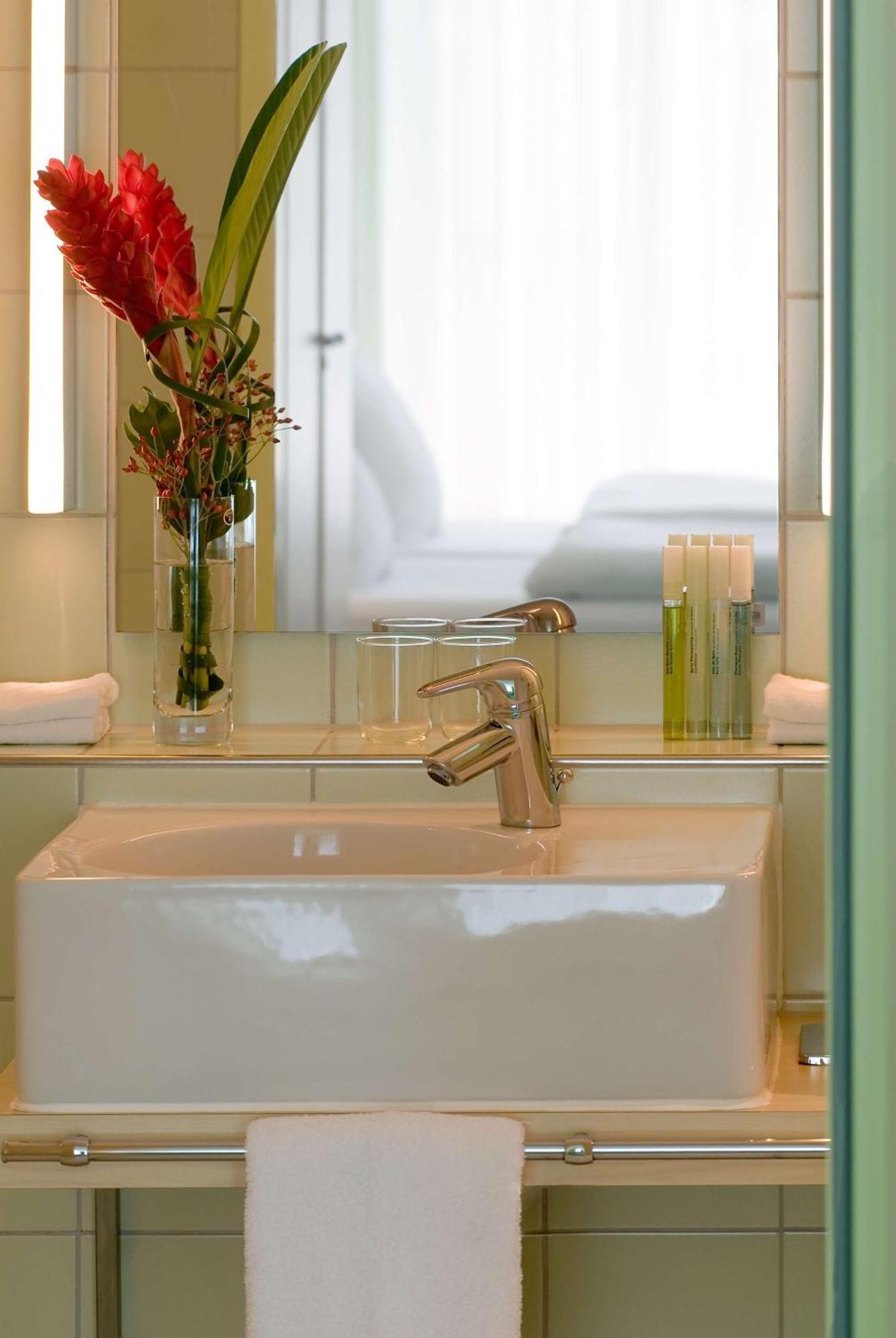 Park Plaza Hotell 4*