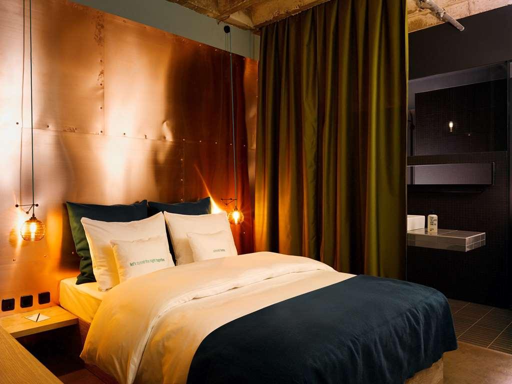 Hotell 25hours Bikini 4*