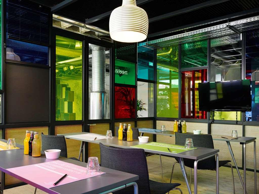 25hours Bikini Hotell 4*