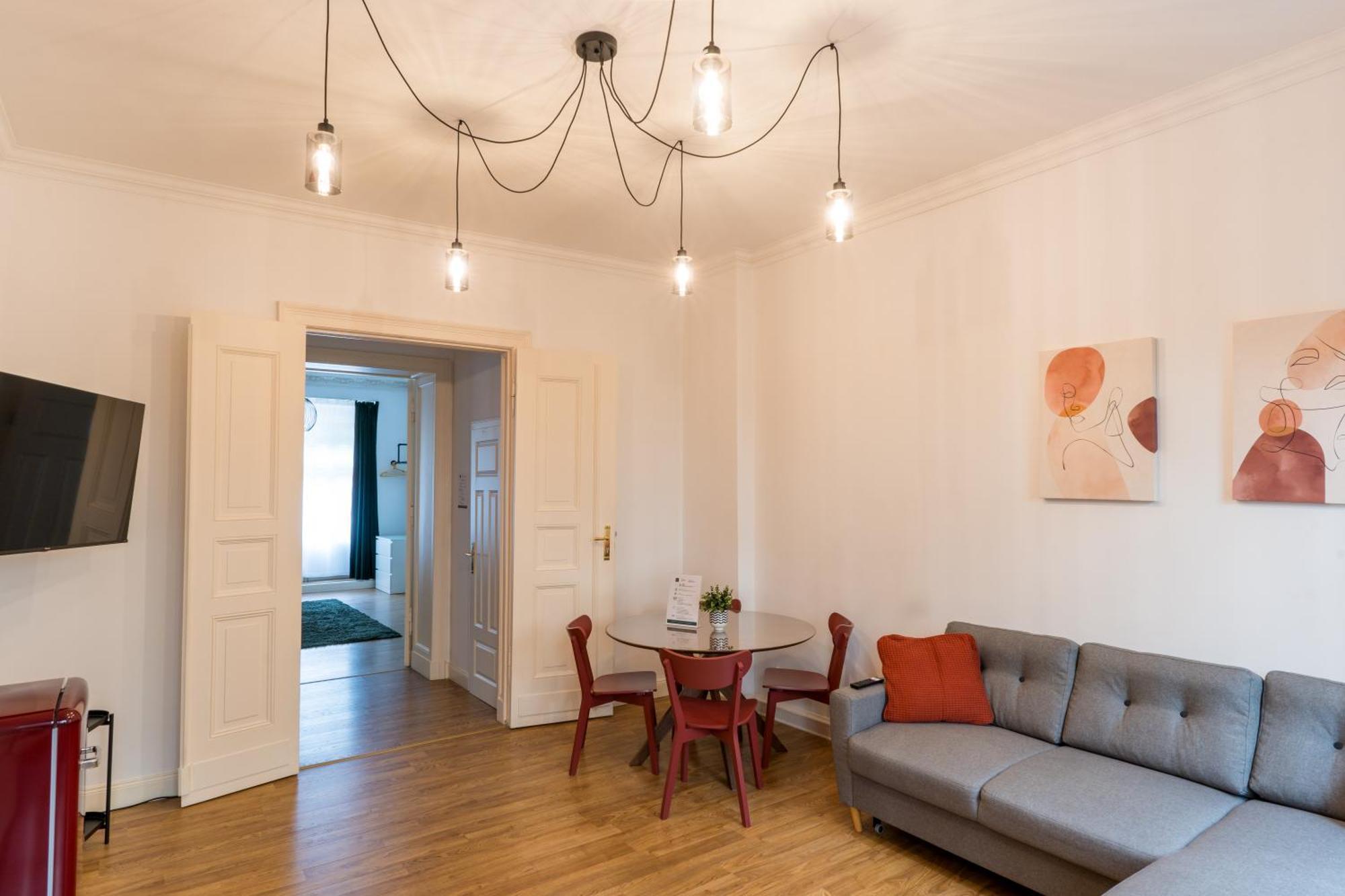 Leben Wie Ein Kreuzberger Altbau Charme Mit Stuck In Bester Kiezlage Lejlighed Berlin