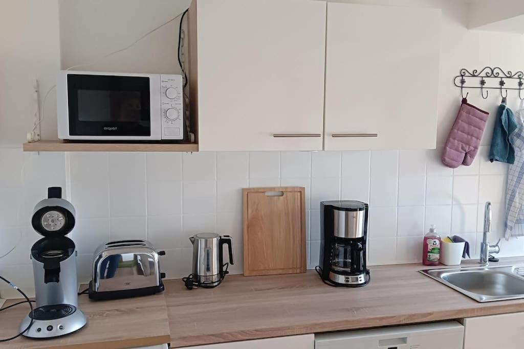 Uhu Apartment *
