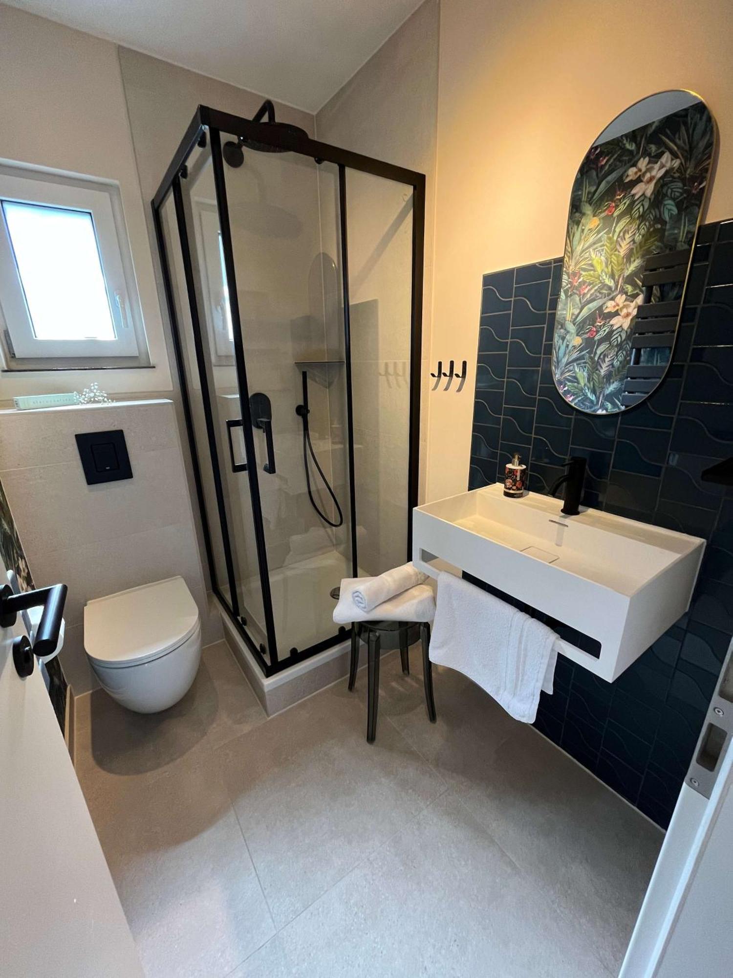 Quiet&cozy Perfect For Groups & Families & Business Trips, Near Ber Airport Lejlighed Berlin